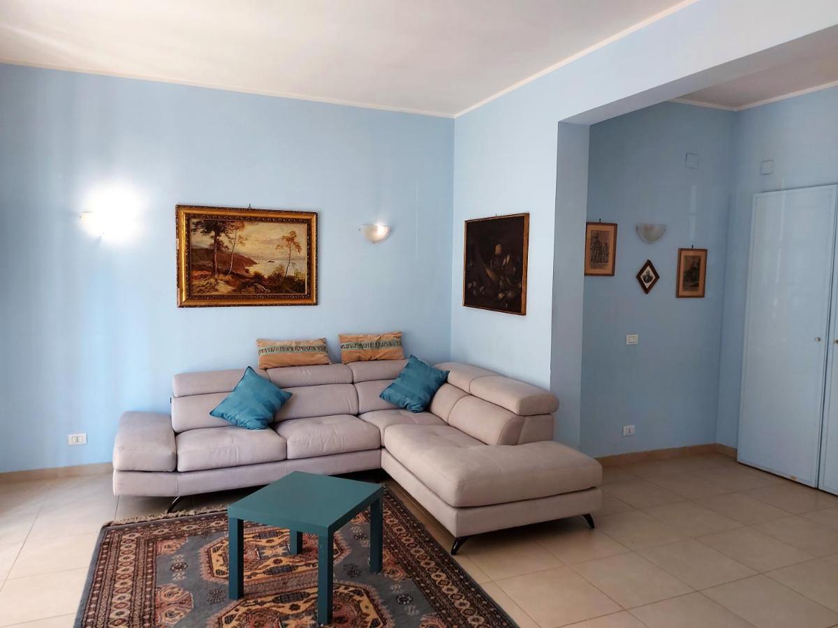 Appartamento Isabella Рим Екстер'єр фото